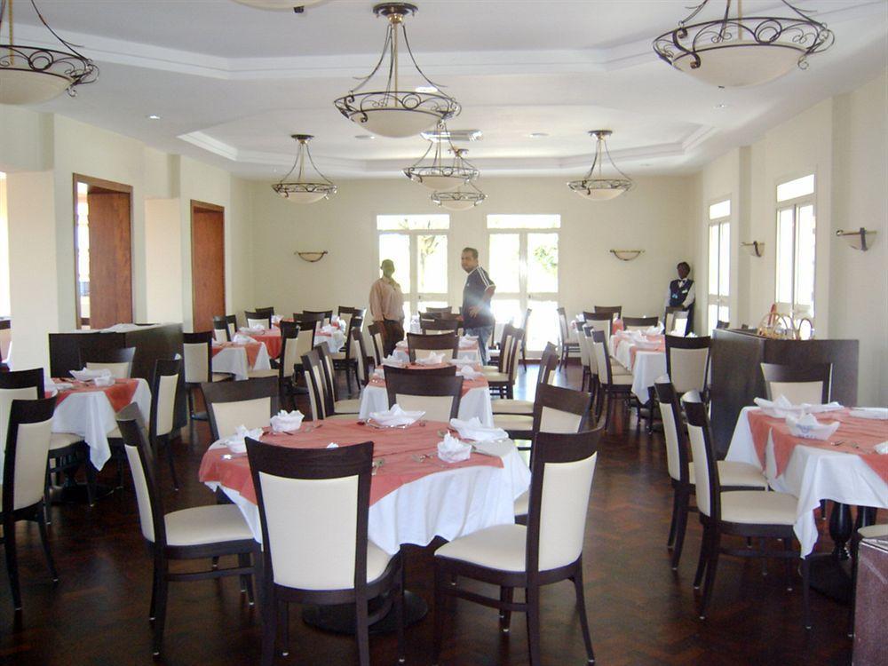 Lake Victoria Hotel Entebbe Bagian luar foto